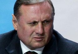 Регионал Ефремов поехал на «круглый стол» не в Николаев, а в Москву