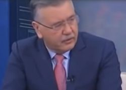 В России арестовали экс-министра обороны Украины, заочно
