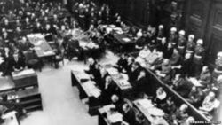 На аукционе продали личные вещи Гитлера и других руководителей Рейха