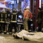 В терактах в Париже погибли граждане более 10 стран