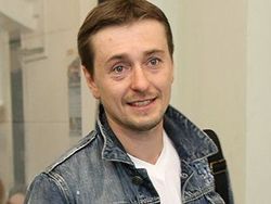 Безруков назвал себя пацифистом, поддержав действия Путина в Крыму
