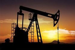 Цена нефти может опуститься до 30-50 долларов за баррель – эксперт