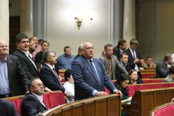 Янукович спокоен: закон о спецконфискации снова провален