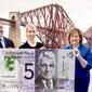 В Шотландии появились первые пластиковые банкноты