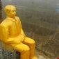 В китайском селе возвели 36-метровую статую Мао Цзэдуна