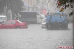 Затопленные улицы Житомира