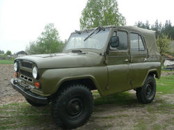 В России возобновили производство демократичного "козлика" УАЗ-469
