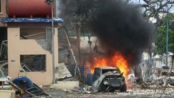 Террористы захватили отель в Сомали