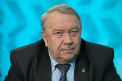 За последнее время «утечка мозгов» из России усилилась – президент РАН