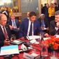 Порошенко вежливо попросил Путина убраться из Украины