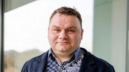 Александр Плющев
