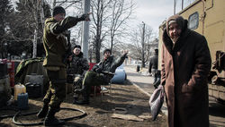 Боевики атакуют с помощью блуждающих танков и запрещенной артиллерии – ИС