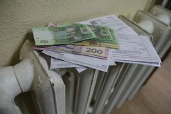По новым законам о ЖКХ украинцы будут платить за тепло меньше