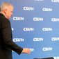 Глава МВД ФРГ Хорст Зеехофер грозит отставкой