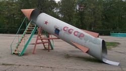 3-летие ДНР отметила разрухой, нищетой и мечтами об Украине