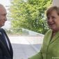 Киев должен получить полный доступ к своим границам с Россией – Меркель