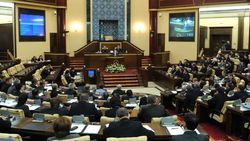 Парламент Казахстана урезал полномочия президента