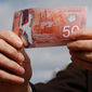 Курс доллара США укрепился к канадскому доллару на фоне данных по инфляции в Канаде