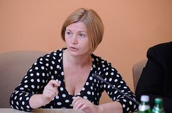 Террористы требуют амнистию за заложников – Геращенко