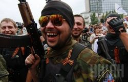 Пограничники РФ открыли огонь по машине, везшей оружие из ЛНР