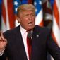 "Покупай американское" – Трамп подписал протекционистский указ