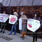 Пикет а "газетной арки" в Полтаве