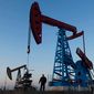 Реально ли выполнить решение ОПЕК о снижении добычи нефти? 