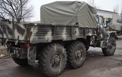 Боевики подорвали «Урал» на Луганщине, двое украинцев ранены – Москаль