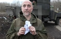 Захар прилепин в ДНР. Почти передовая линия фронта