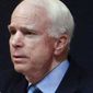 Сенатор США Маккейн требует вооружить Украину