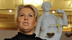 Сенцов vs. Васильева: Издевательское послание обществу из Кремля