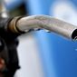 Минэнерго: бензин в 2014 году подорожает на 20 копеек