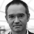 Для успокоения смотрите российский зомбоящик – там проблем с рублем нет