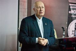 Россия выведет свои войска из Донбасса к концу лета?