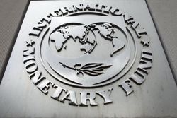 Миссия МВФ отложила свой визит в Украину