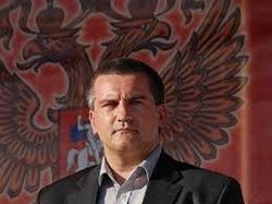 Аксенов нагло врет и призывает боевиков Крыма ехать в Донбасс