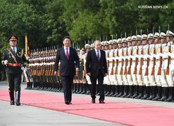 Путин провел переговоры с Си Цзиньпинем