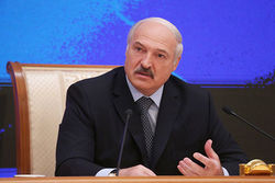 Александр Лукашенко готов провести выборы в оккупированном Донбассе