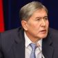 Атамбаев критикует политику правительства Узбекистана по отношению к Кыргызстанe