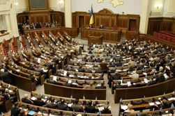 Почему пакет безвизовых законов проходит в Раде со скрипом