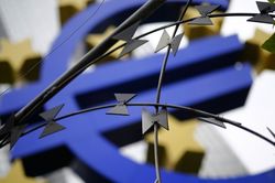 ЕЦБ начал покупать обеспеченные активами ценные бумаги