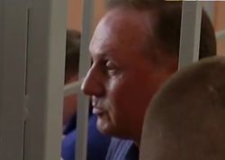 Александр Ефремов