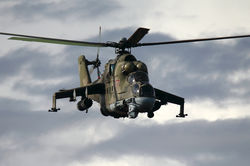 СНБО: три российских боевых вертолета залетели в Украину