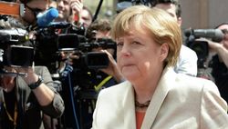 Россия должна не на словах, а на деле выполнять Минские соглашения – Меркель
