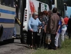 Сегодня начинается массовое отселение беженцев Донбасса из Крыма