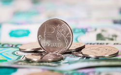 Рубль укрепился благодаря иностранным инвесторам