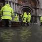 В Сети показали последствия затопления Венеции