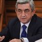 Впервые после захвата здания президент Армении призвал отпустить заложников
