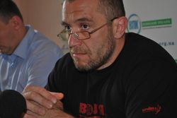 Боевики держат у себя сотни заложников – Юлдашев