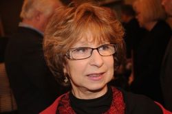Даже среди талантливых людей хватает холуев – Лия Ахеджакова